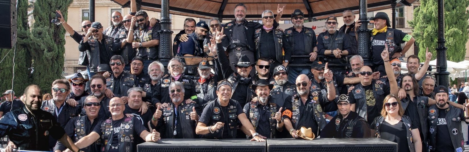 Cabecera Cabaleiros do ferro