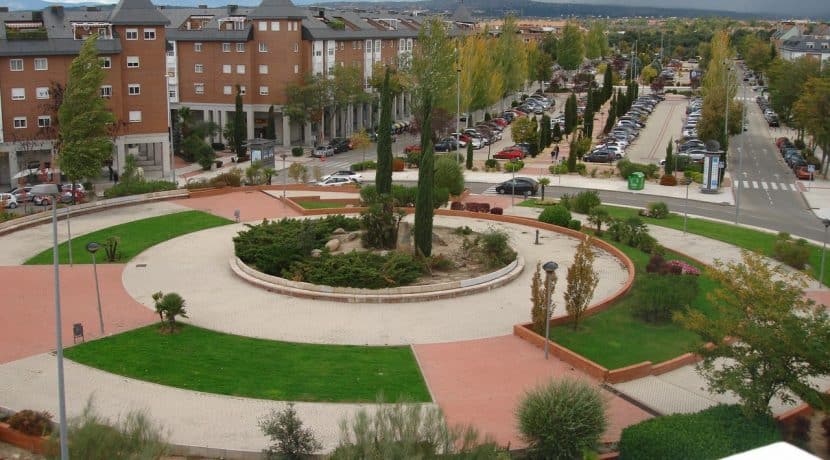 VENTA DE ATICO DUPLEX EN LAS ROZAS PARQUE EMPRESARIAL