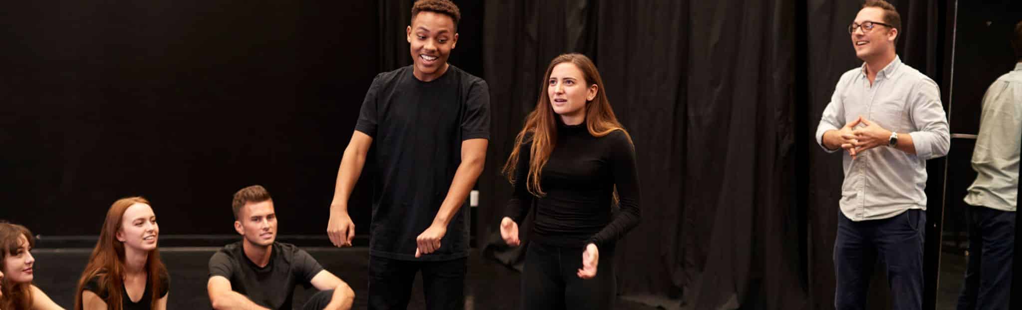 Improvisación teatral